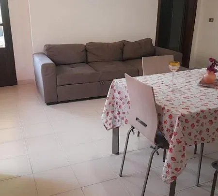 Raggiodisole Apartment *